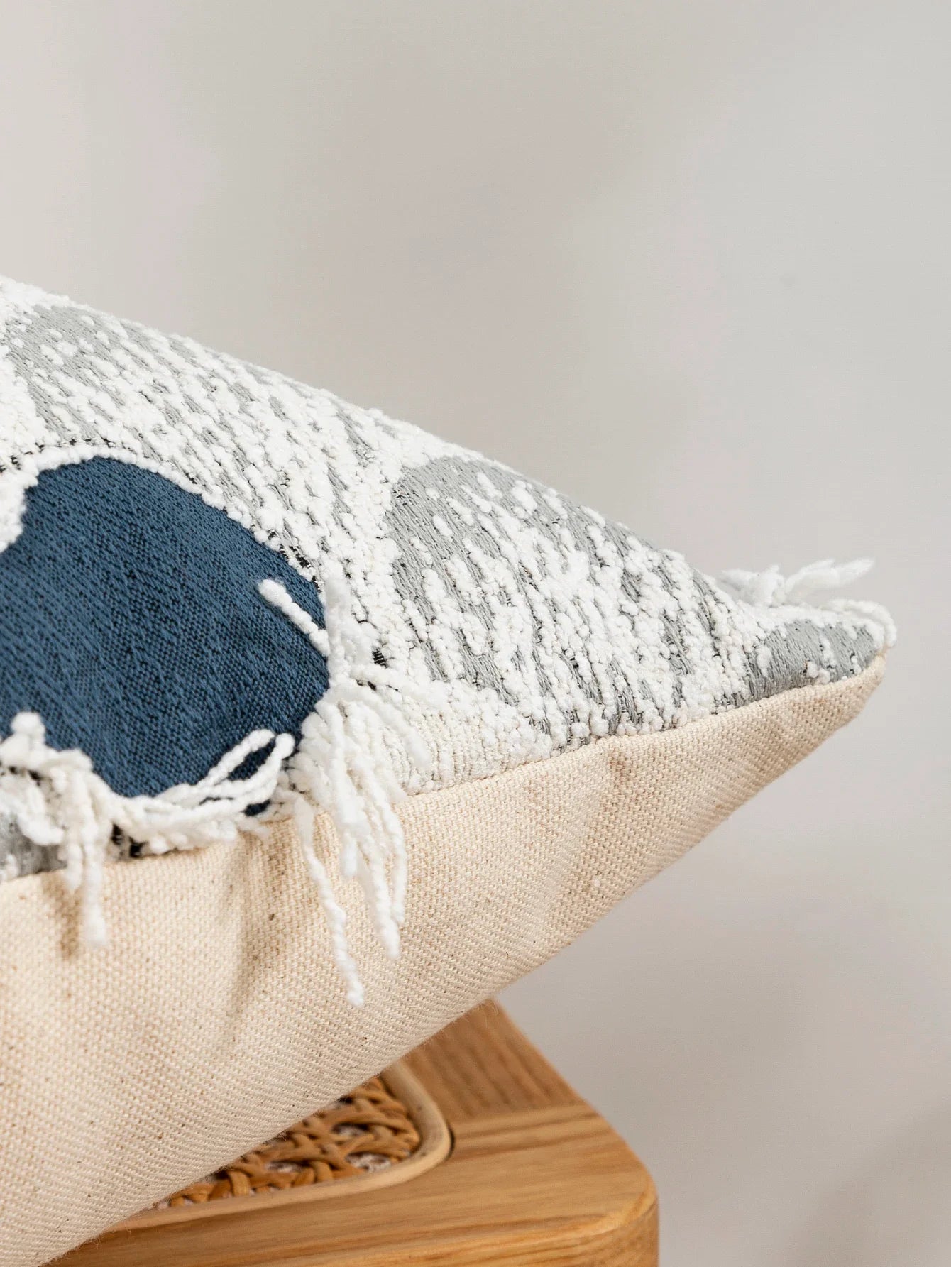 1pc Multi color fan-shaped pattern cotton sail fabric pillow cover with modern and minimalist style suitable for home decoration